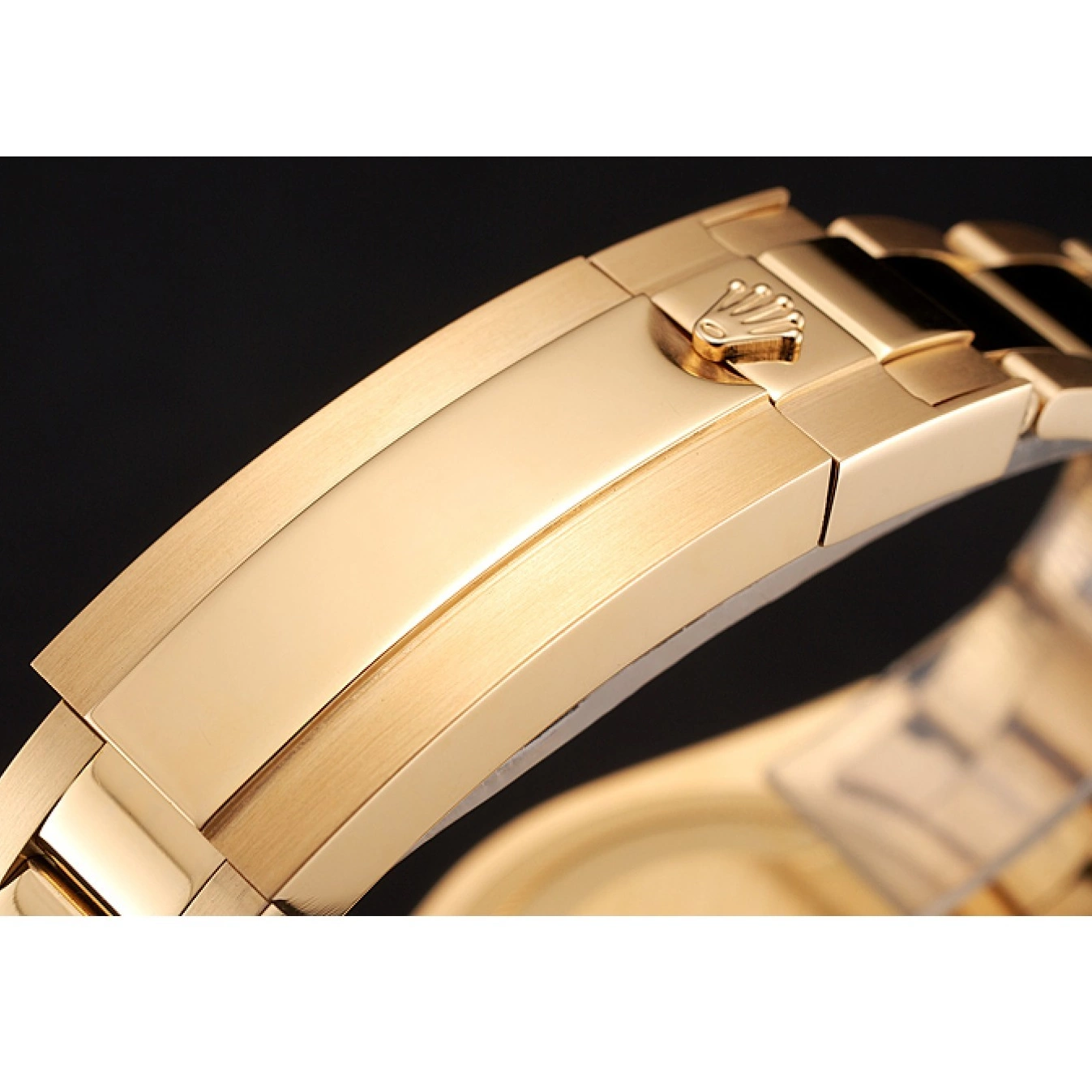 Aaa replica watch 1453750 And Case Rolex Gold Bezel Green Master GMT Swiss Dial Bracelet II And 0530